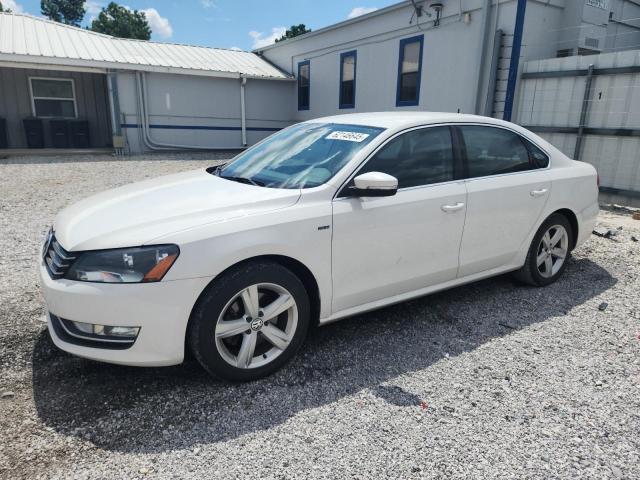 VOLKSWAGEN PASSAT S