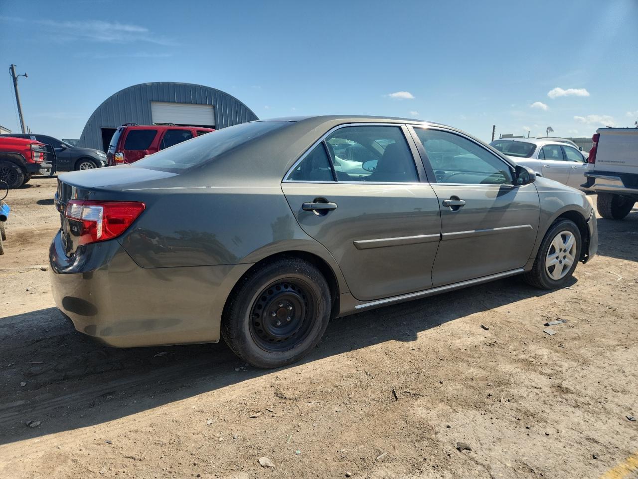 TOYOTA CAMRY L