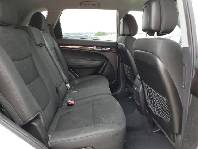 2014 KIA SORENTO LX - 5XYKTDA77EG481059
