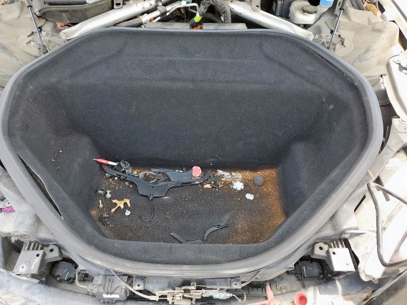 2015 TESLA MODEL S 85 5YJSA1H22FF093275