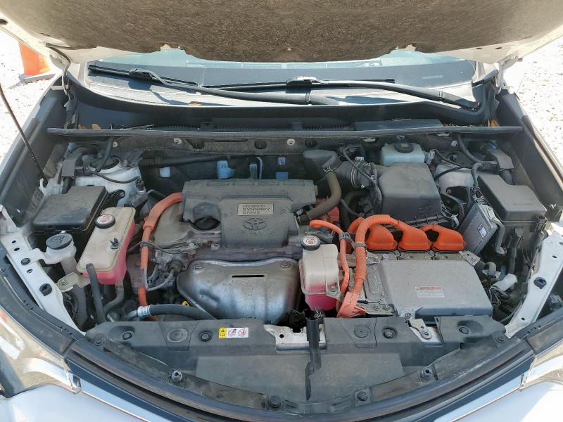 2018 TOYOTA RAV4 HV LE JTMRJREV1JD234350