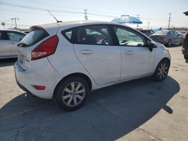 Vin: 3fadp4ej5dm177657, lot: 59209195, ford fiesta se 20133