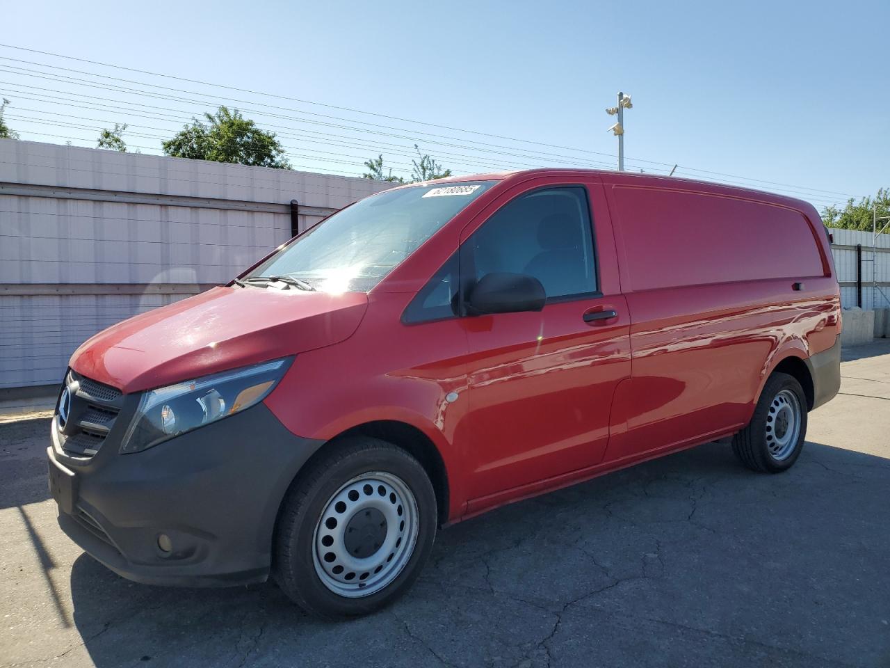 MERCEDES-BENZ METRIS