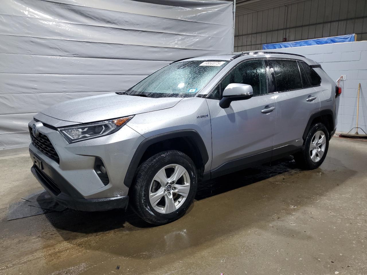 TOYOTA RAV4 XLE