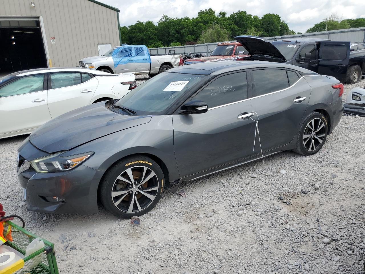 NISSAN MAXIMA 3.5S