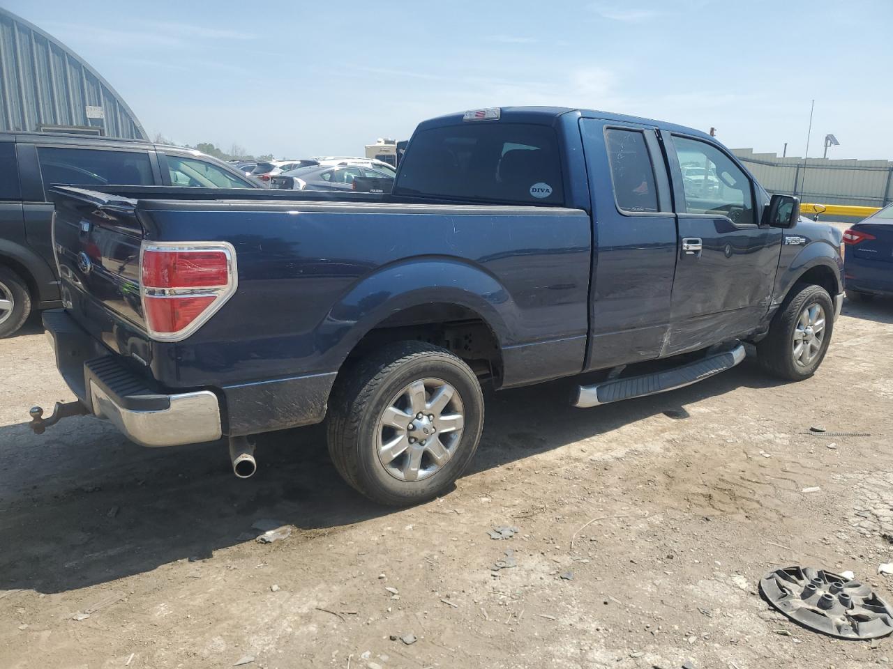 FORD F-150 SUPER CAB