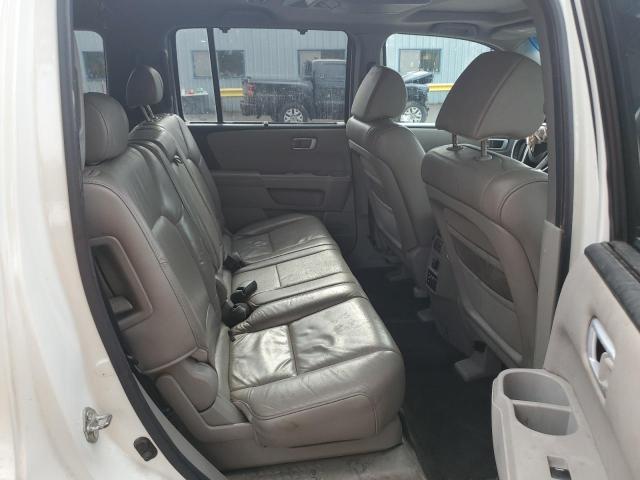 2011 HONDA PILOT TOUR - 5FNYF4H91BB085172