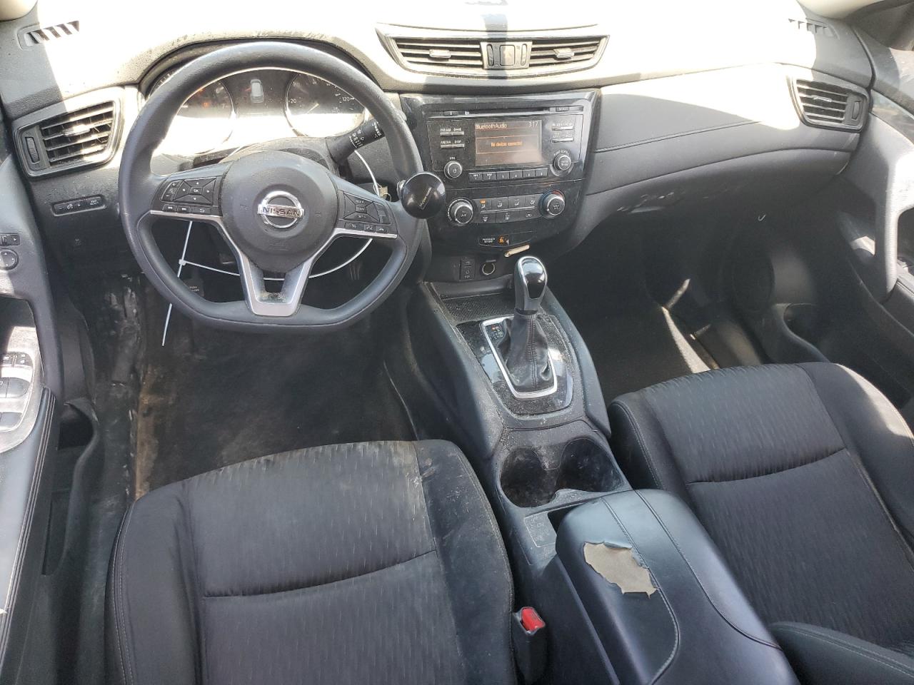 Nissan Rogue s 2017