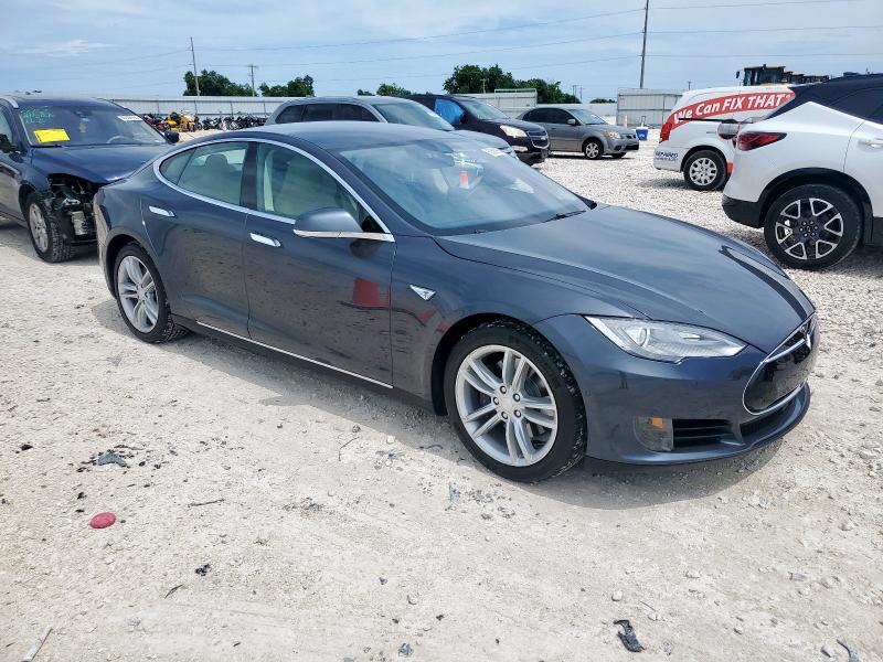 2015 TESLA MODEL S 5YJSA1E15FF110498
