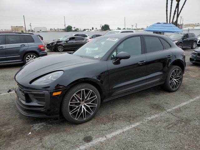 PORSCHE MACAN BASE