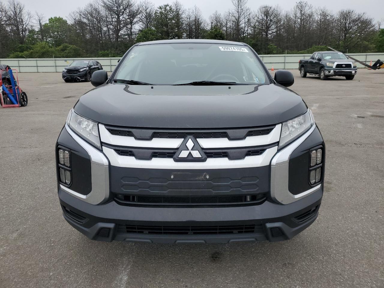 MITSUBISHI OUTLANDER ES