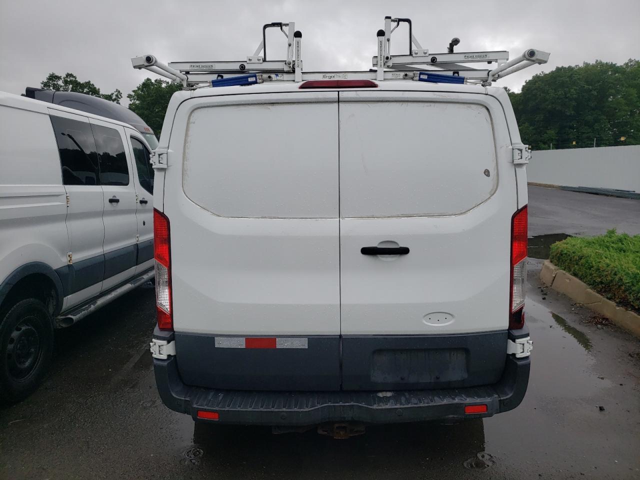 FORD TRANSIT T-150