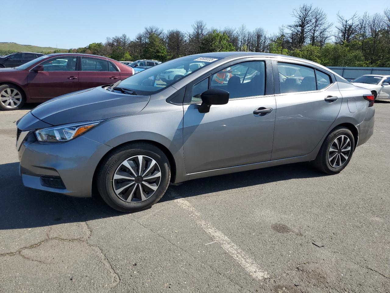 NISSAN VERSA S