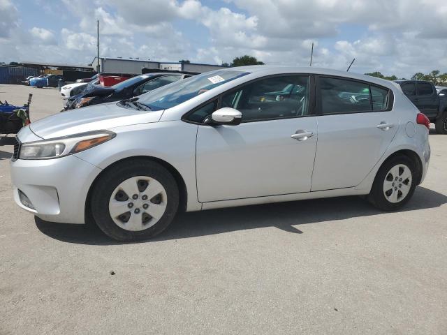 Vin: knafk5a83h5711628, lot: 59100185, kia forte lx 2017 img_1