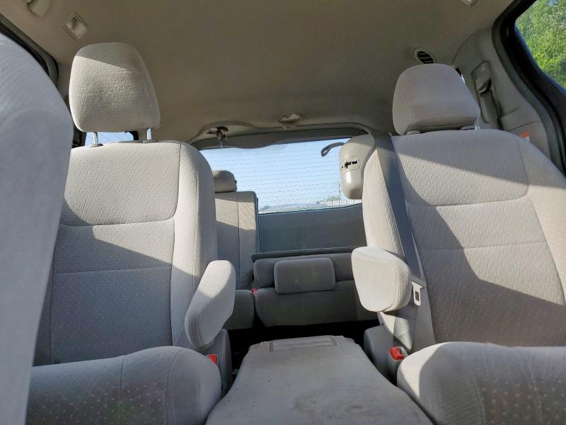 2018 TOYOTA SIENNA LE 5TDKZ3DC2JS905746