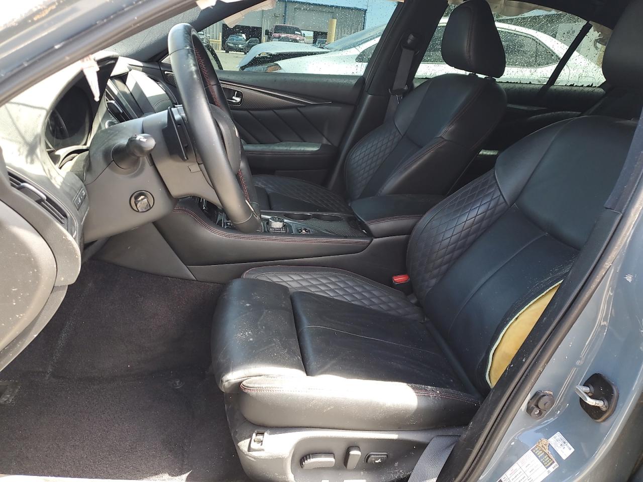 INFINITI Q50 RED SPORT 400