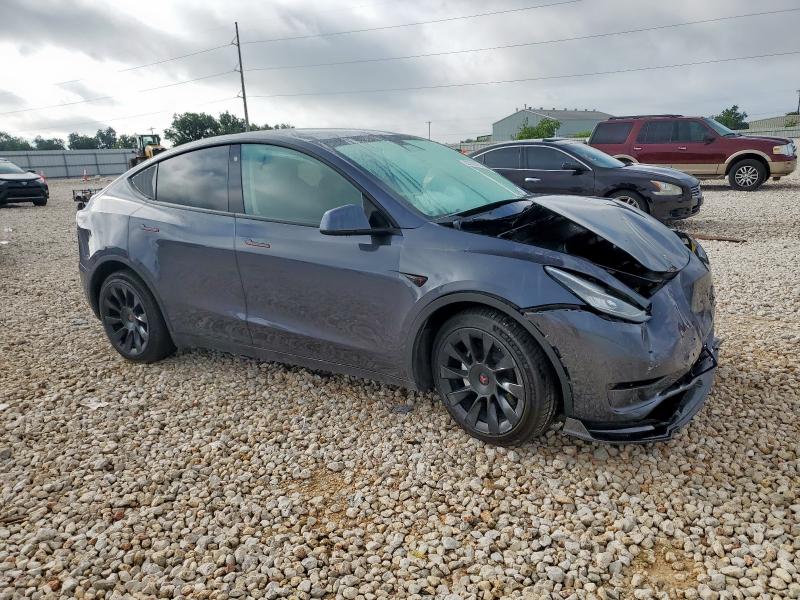 2022 TESLA MODEL Y 7SAYGAEE0NF310489