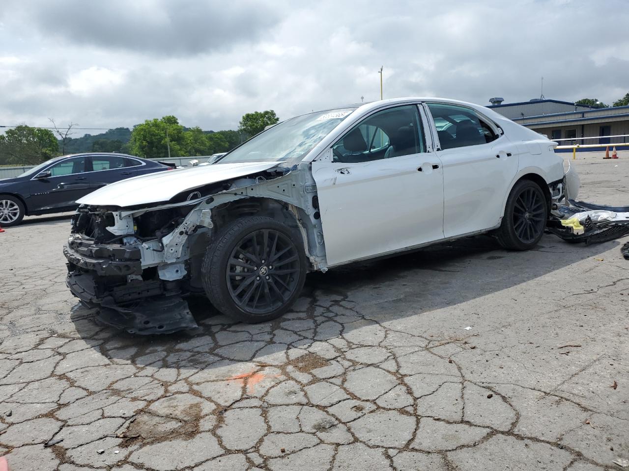 TOYOTA CAMRY XSE