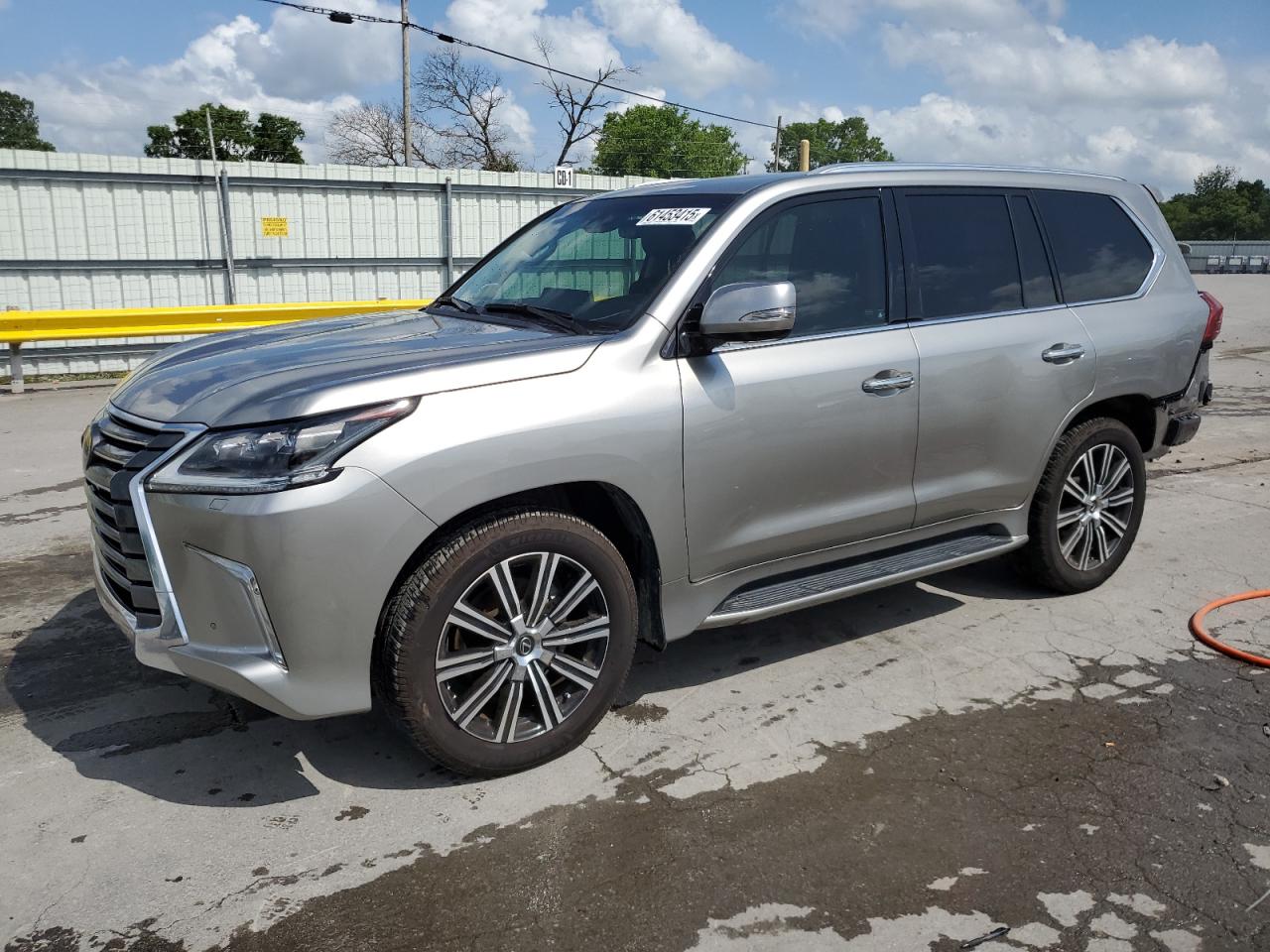 LEXUS LX 570