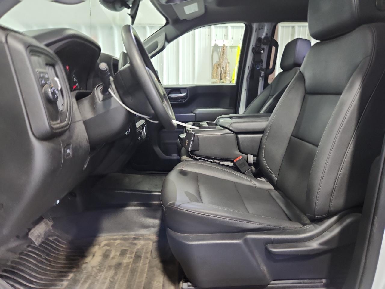 Chevrolet Silverado 2023