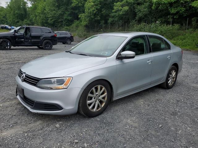 VOLKSWAGEN JETTA SE