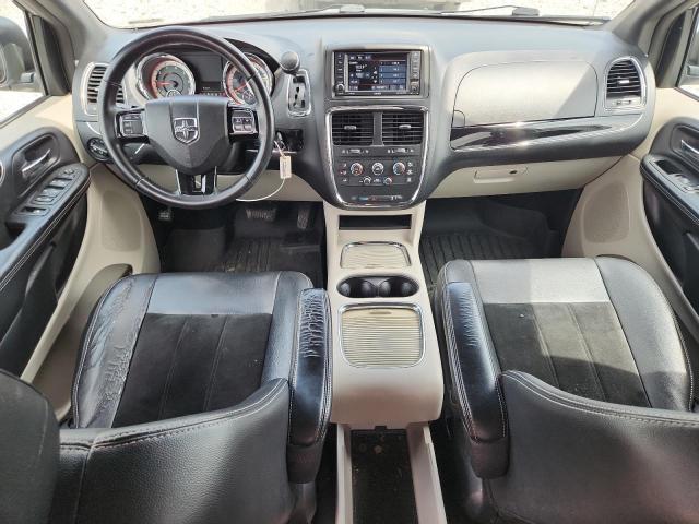 2017 DODGE GRAND CARA - 2C4RDGCG9HR828031