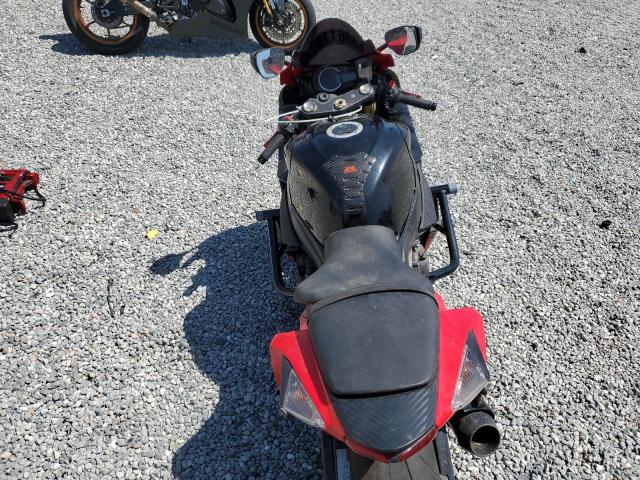 2014 SUZUKI GSX-R750 - JS1GR7MA6E2101548