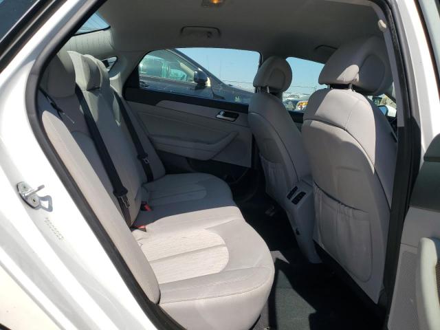 2016 HYUNDAI SONATA PLU KMHE14L24GA031601