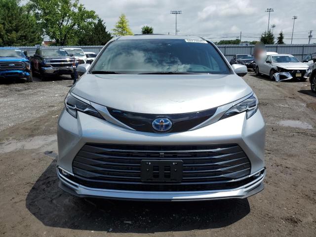 2025 TOYOTA SIENNA LIM 5TDESKFC6SS183725