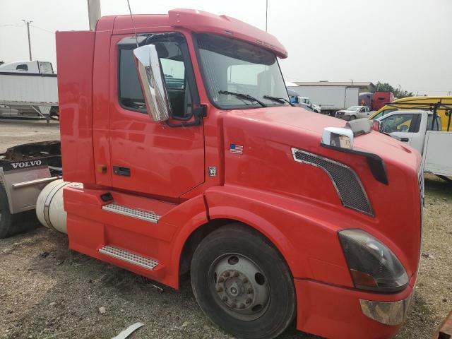 VOLVO VNL
