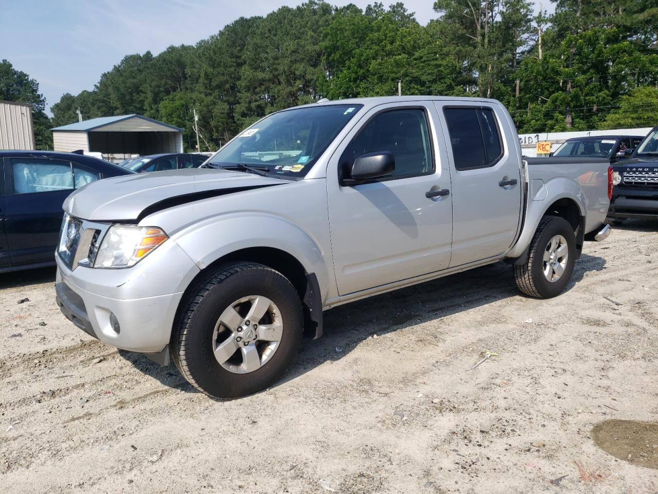 NISSAN FRONTIER S