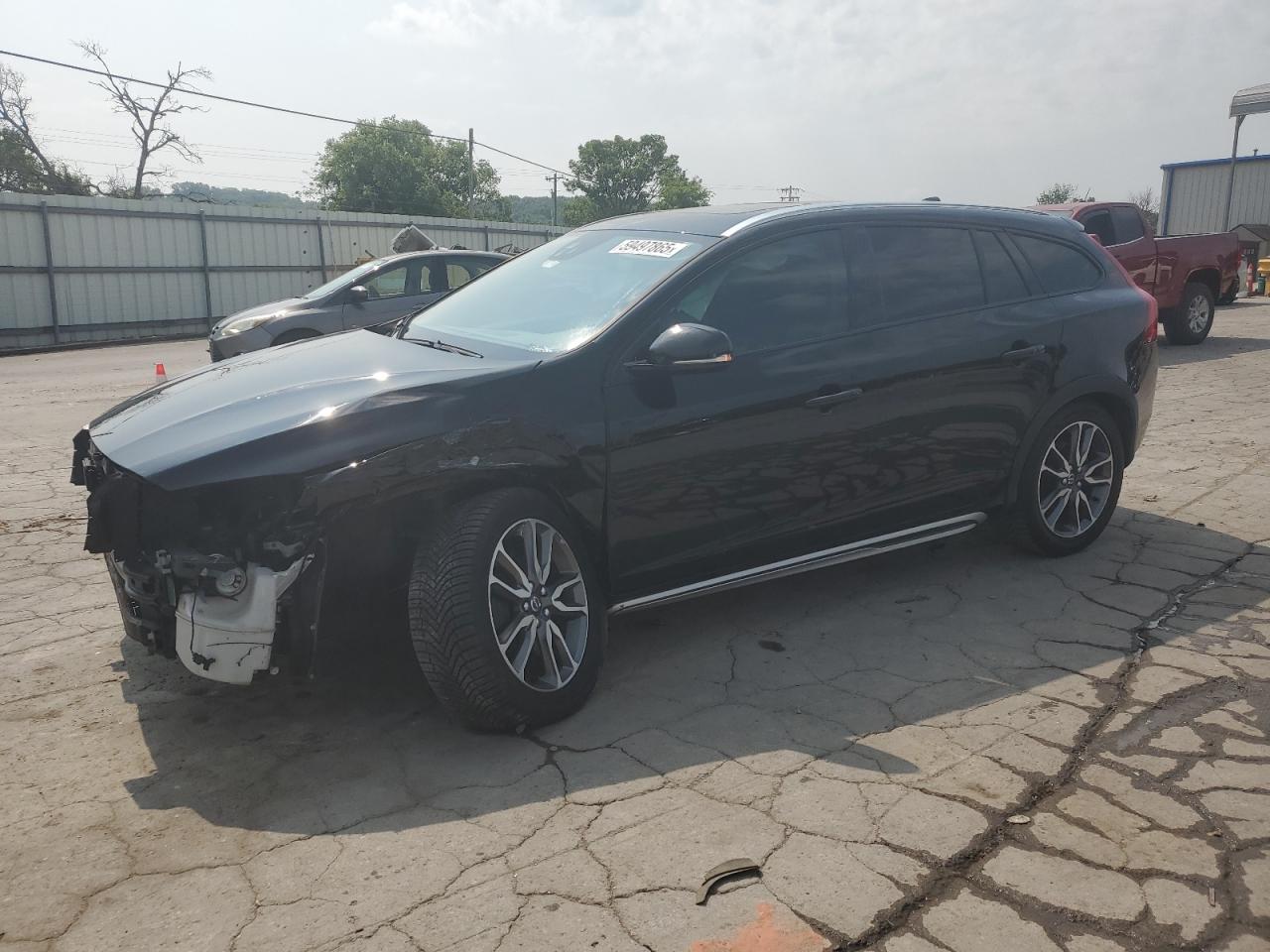 VOLVO V60 PLATINUM