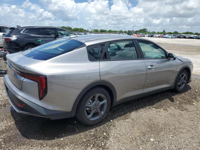 Vin: 3kpft4de9se064353, lot: 60590435, kia k4 lx lx 20253