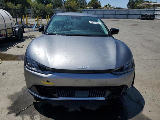 2023 KIA EV6 LIGHT KNDC34LA8P5150077