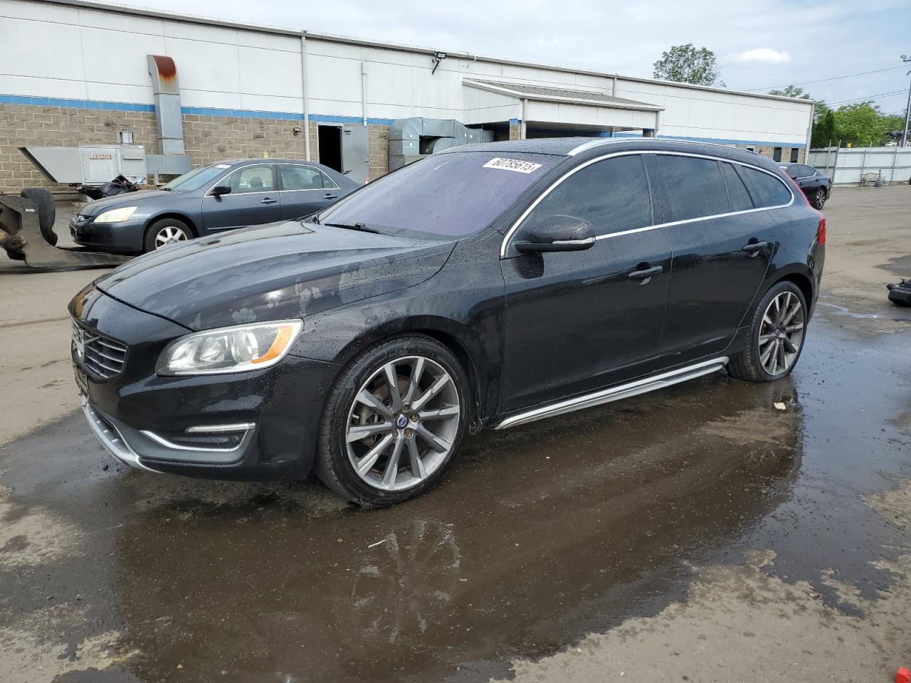 VOLVO V60 PREMIER