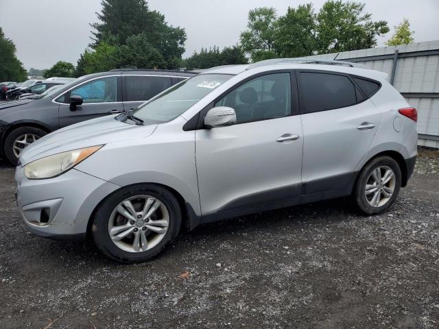 HYUNDAI TUCSON GLS 2013 silver  gas KM8JU3ACXDU681393 photo #1