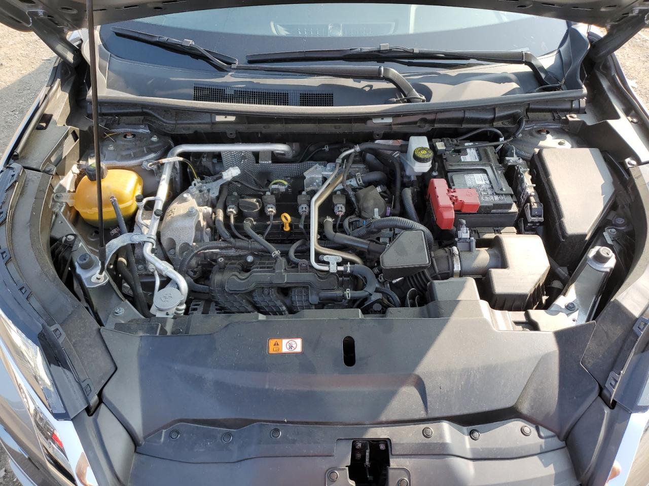 MITSUBISHI OUTLANDER SE