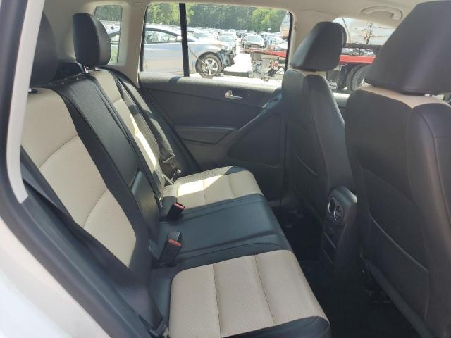 2016 VOLKSWAGEN TIGUAN S - WVGBV7AX2GW541424