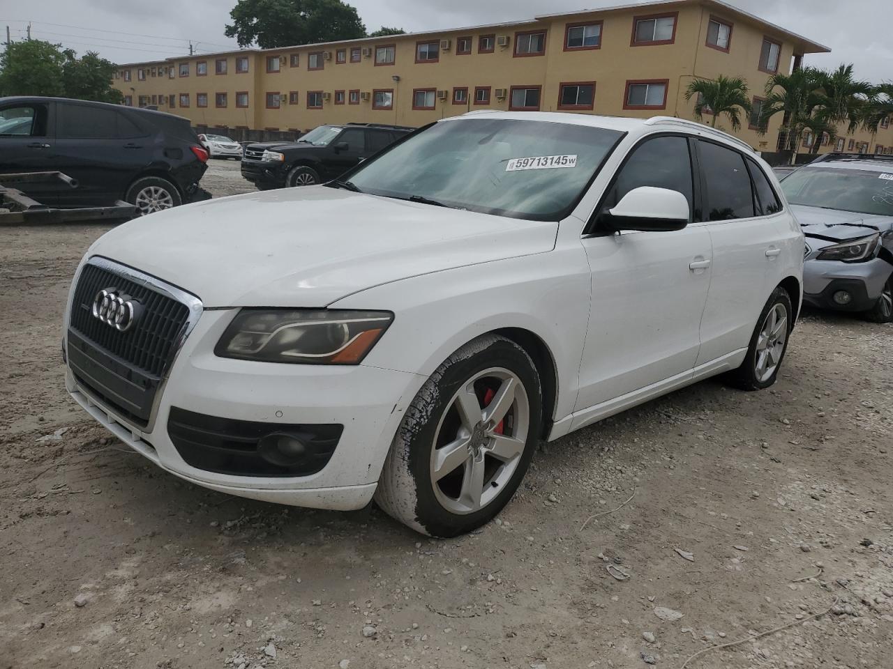 AUDI Q5 PREMIUM PLUS