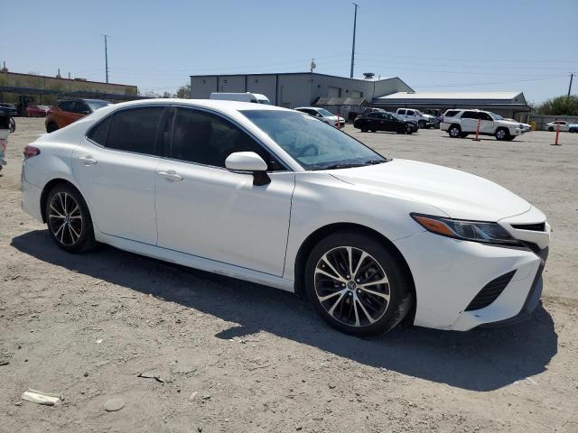 2018 TOYOTA CAMRY L - JTNB11HK4J3017672