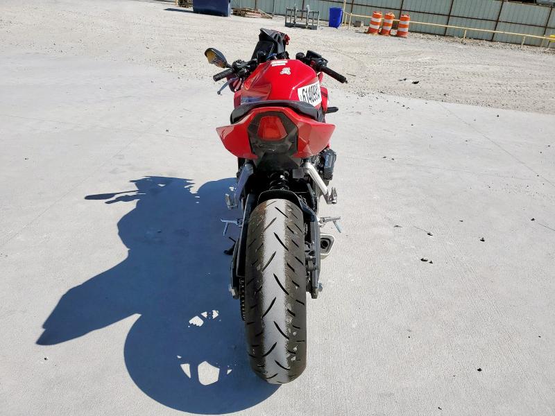 2024 HONDA CBR650 R MLHRH1559R5000330