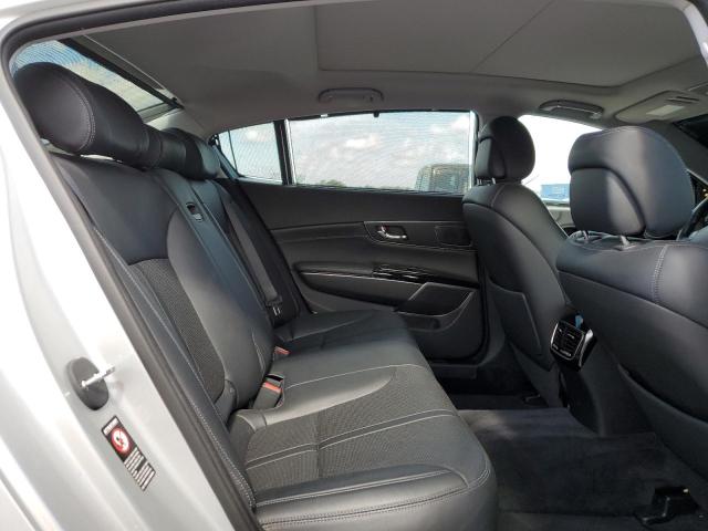 2017 KIA K900 KNALT4D34H6035615