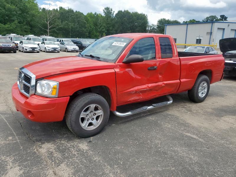 DODGE DAKOTA SLT