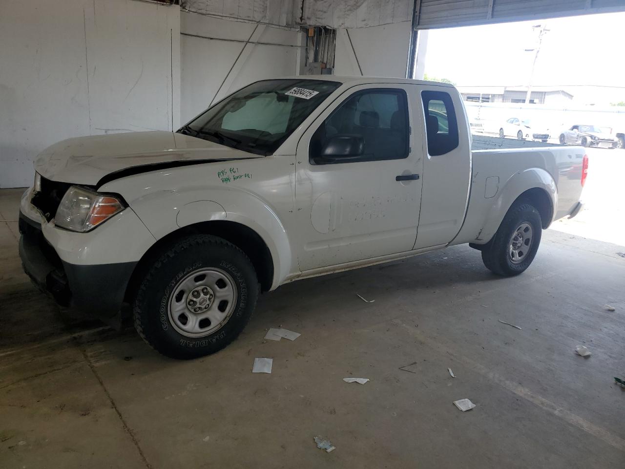 NISSAN FRONTIER S