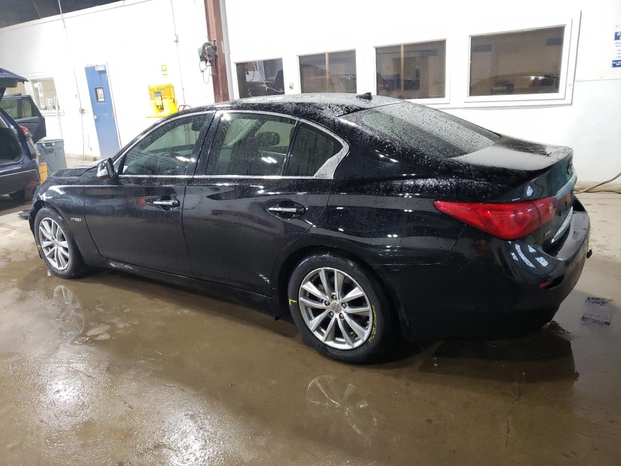 INFINITI Q50 HYBRID PREMIUM