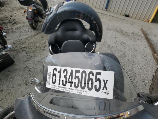 2015 HARLEY-DAVIDSON FLHTCUTG TRI GLIDE ULTRA 1HD1MAL19FB852958