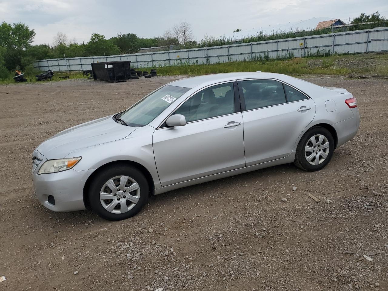 TOYOTA CAMRY BASE