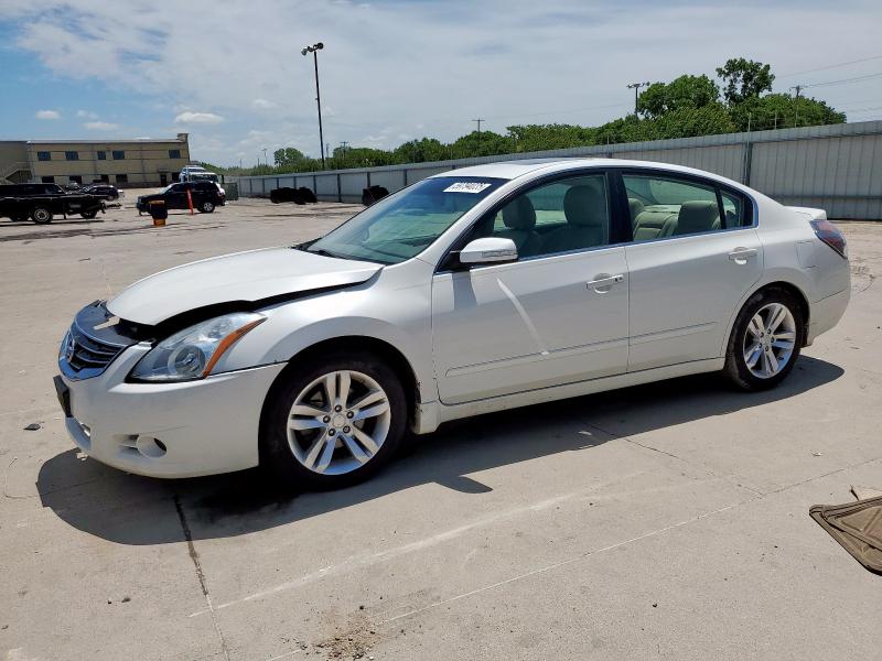 NISSAN ALTIMA SR