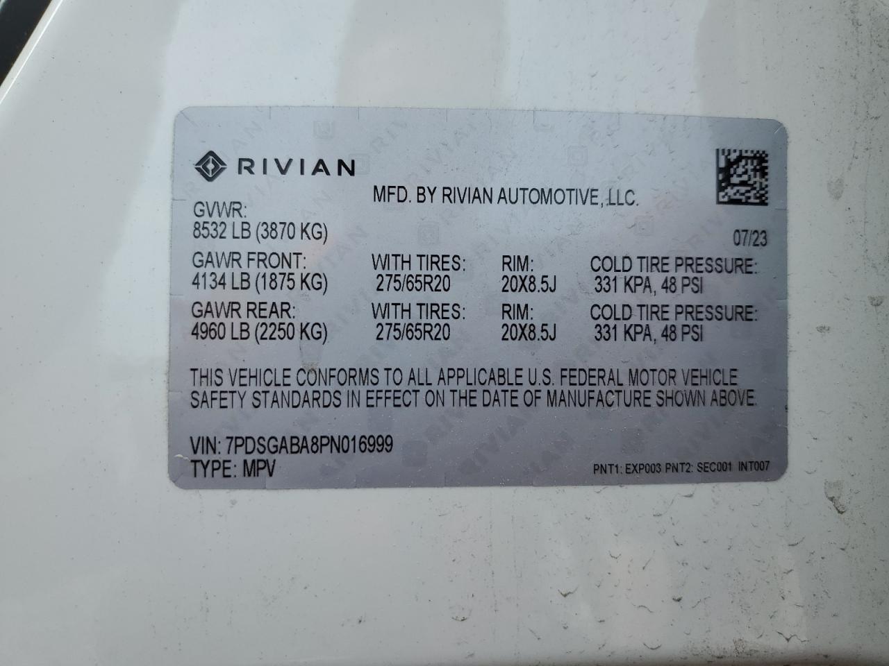RIVIAN R1S ADVENTURE