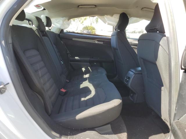 2017 FORD FUSION SE HYBRID 3FA6P0LU2HR386376